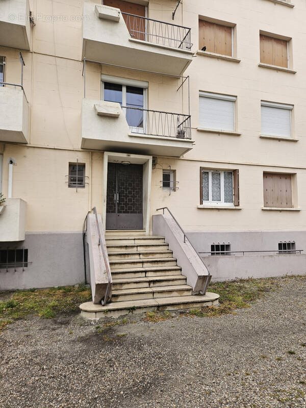 Appartement à vendre, 54m², Alès