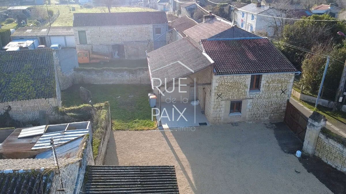 Maison à vendre, 130m², Les Trois-Moutiers
