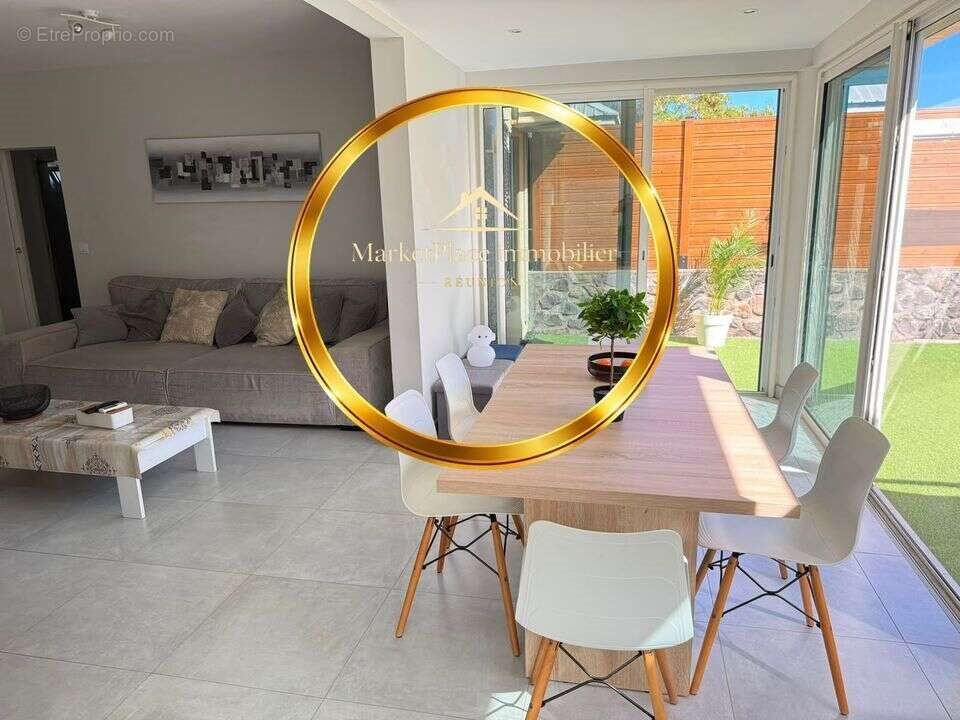 Appartement à vendre, 100m², Saint-Paul