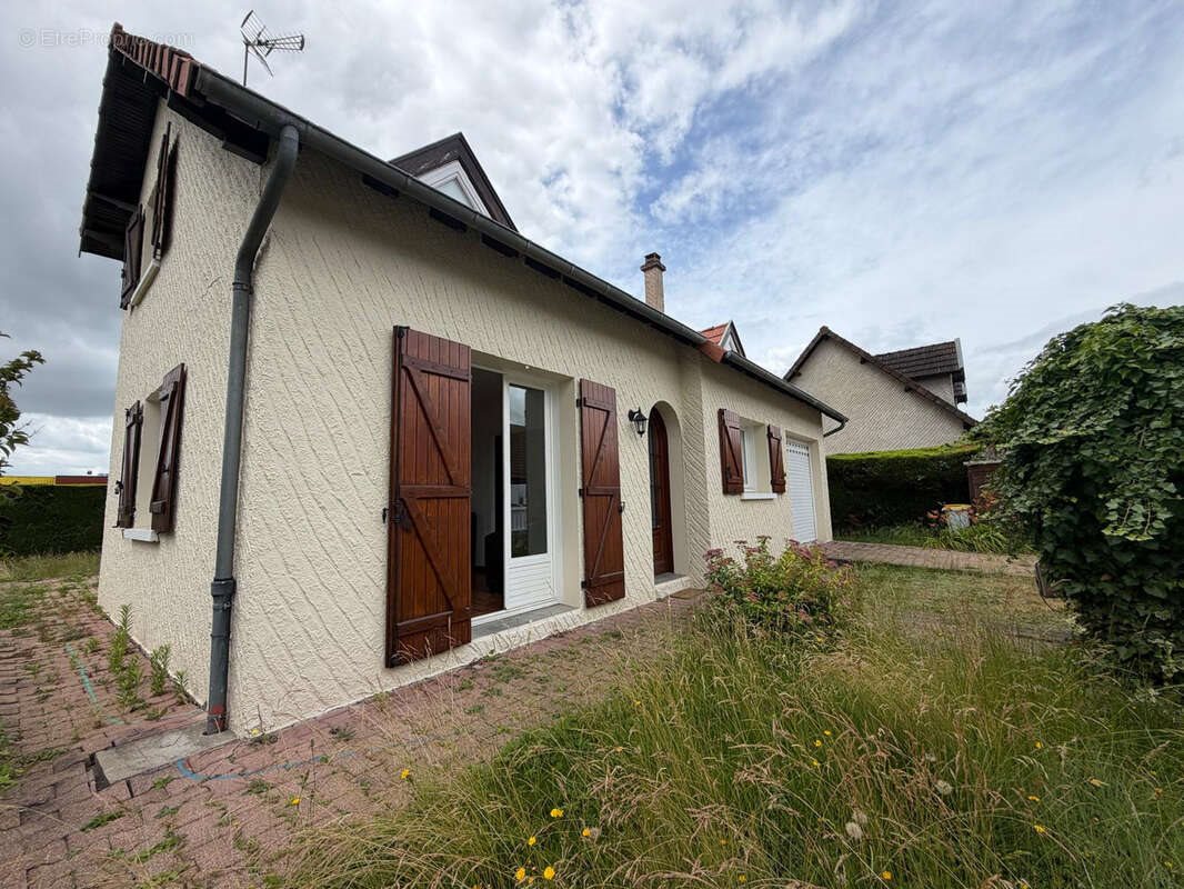 Maison à vendre, 120m², Cusset