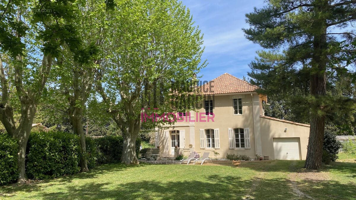 Maison à vendre, 160m², Sorgues