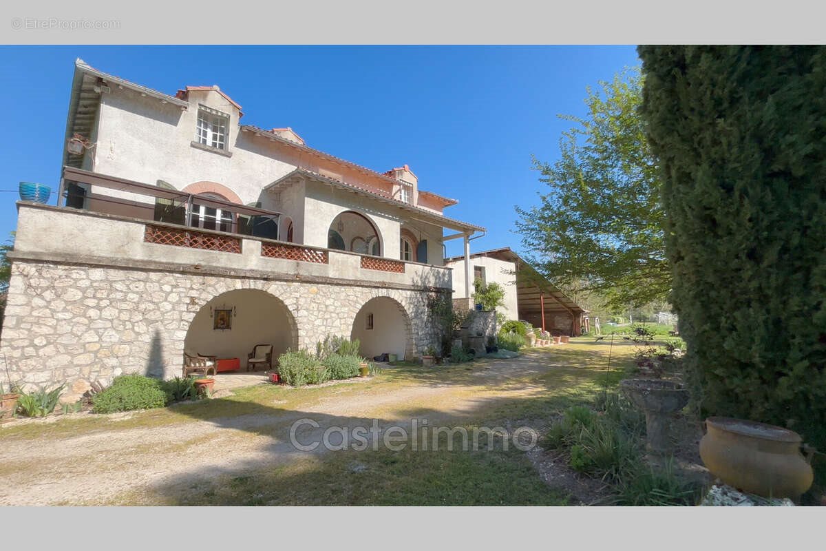 Maison à vendre, 280m², Moissac