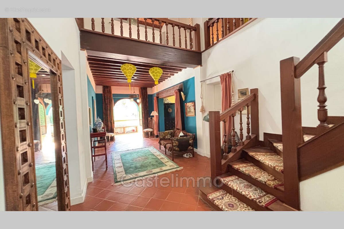 Maison à vendre, 280m², Moissac