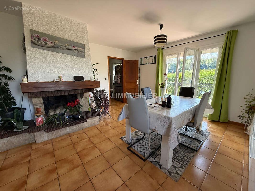 Maison à vendre, 104m², Les Forges