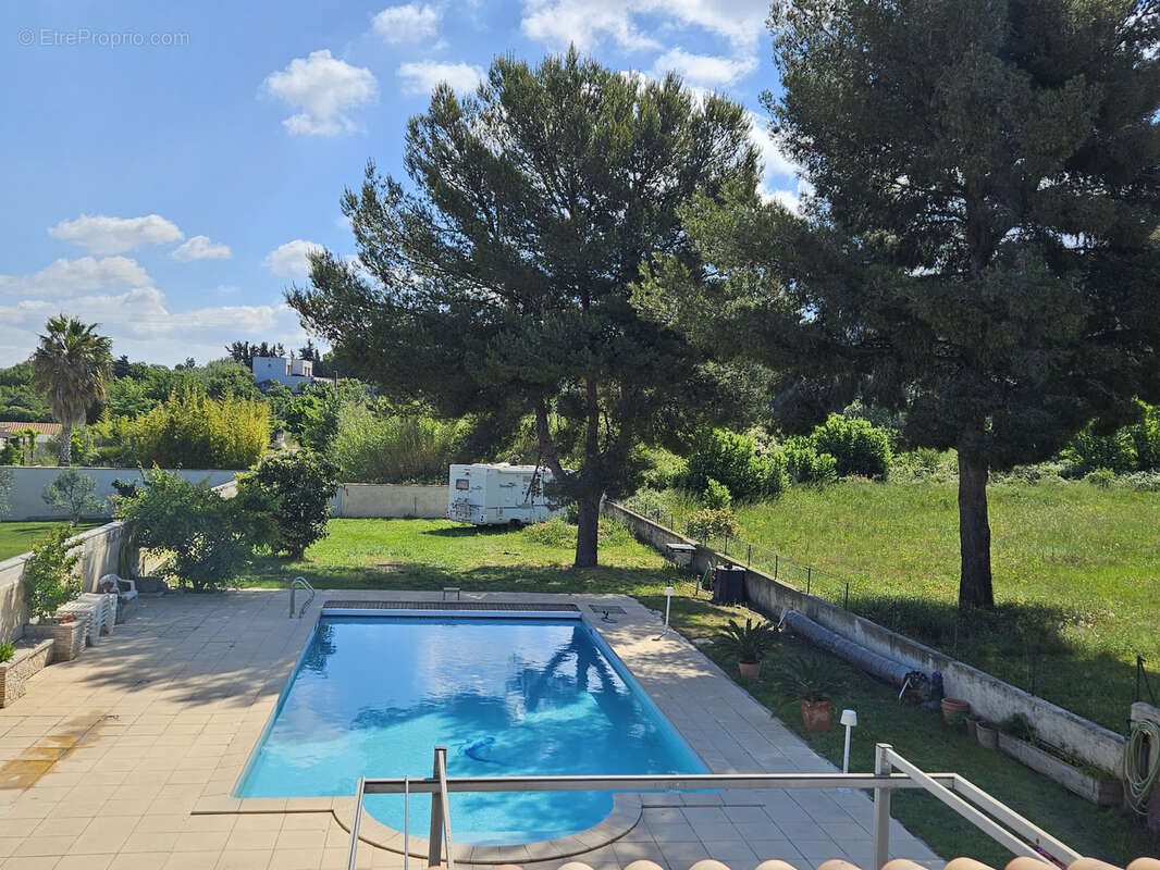 Maison à vendre, 310m², Gignac-la-Nerthe