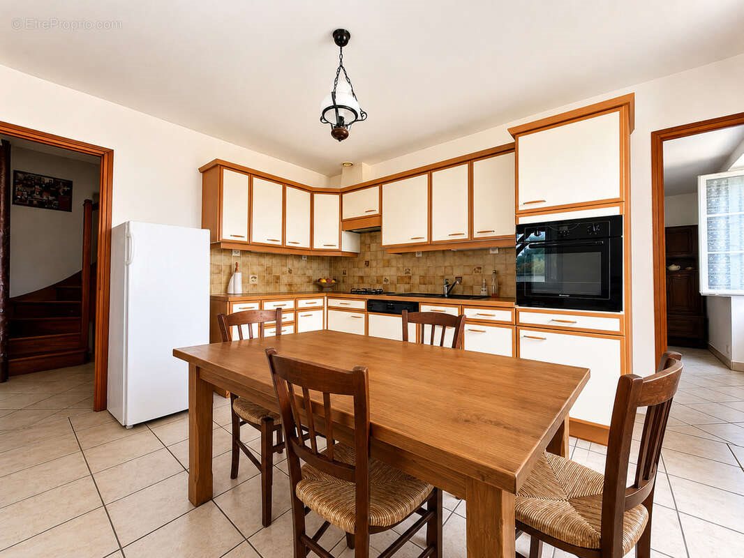 Maison à vendre, 137m², Thuré