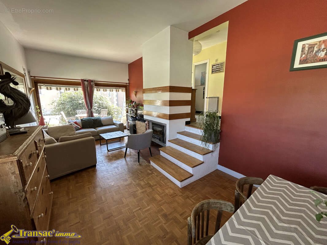 Maison à vendre, 125m², Puy-Guillaume
