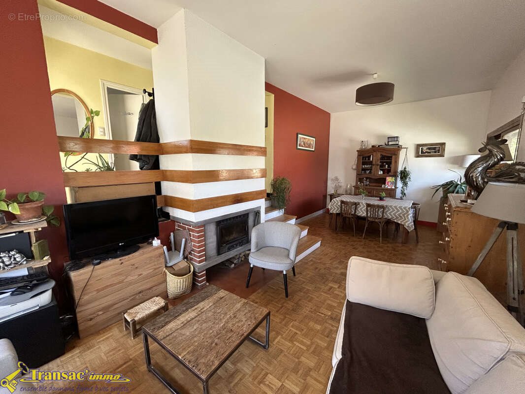 Maison à vendre, 125m², Puy-Guillaume