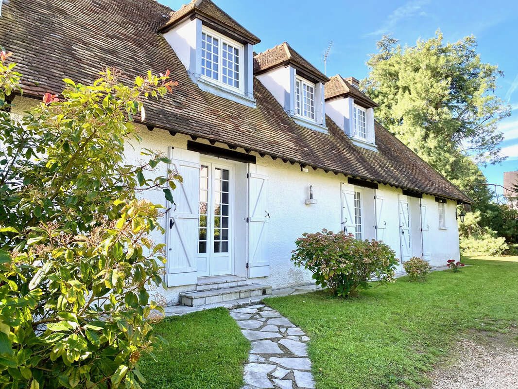 Maison à vendre, 250m², Boullay-les-Troux