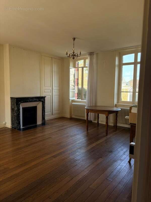 Maison à vendre, 150m², Villers-Allerand