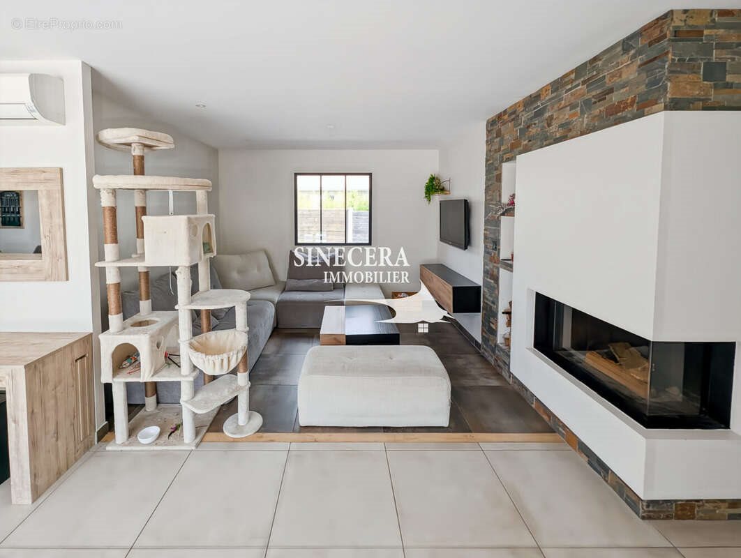 Maison à vendre, 140m², Parentis-en-Born