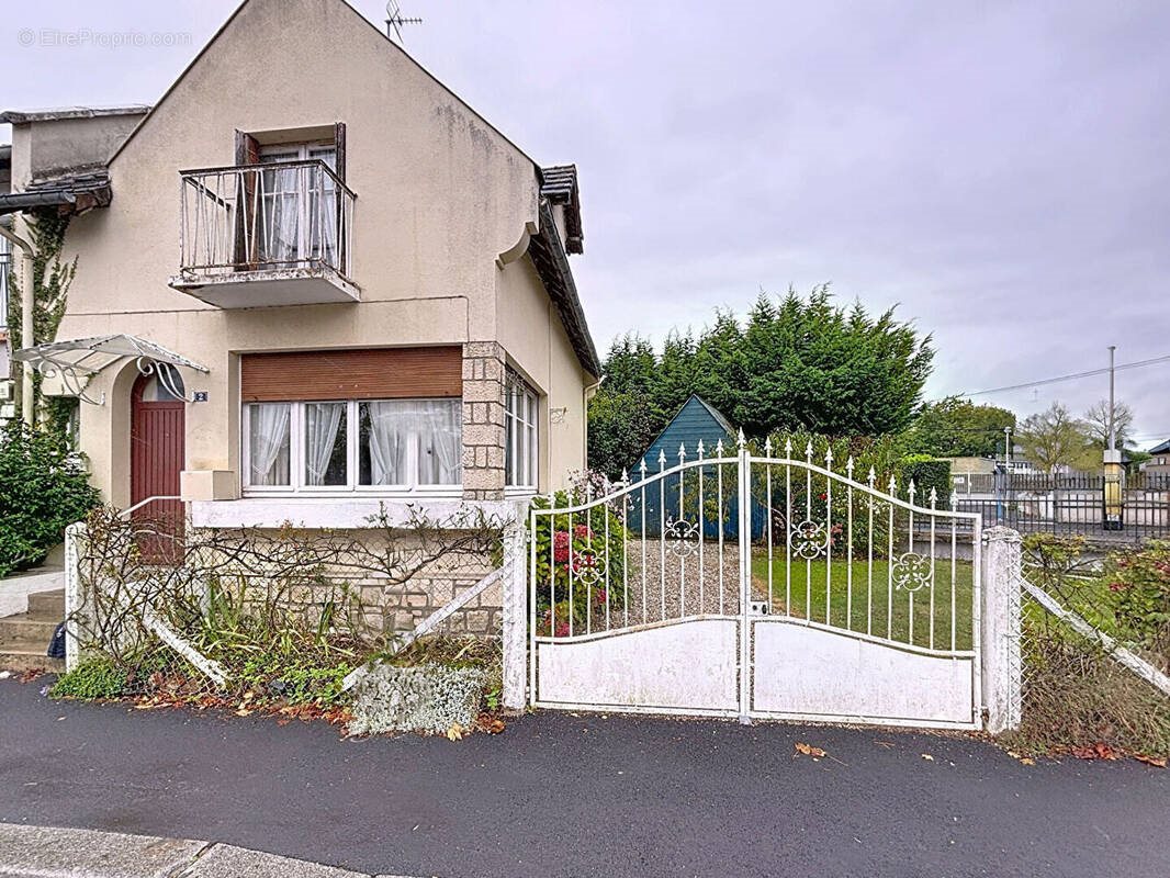 Maison à vendre, 66m², Lisieux