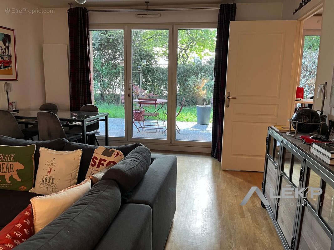 Appartement à vendre, 48m², Rueil-Malmaison
