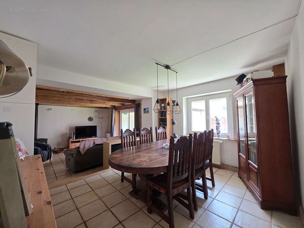 Maison à vendre, 146m², Mirebeau-sur-Bèze