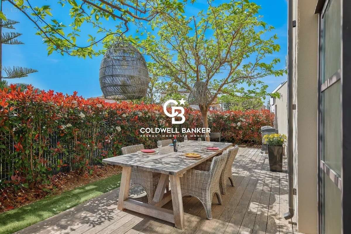 Maison à vendre, 126m², Carqueiranne