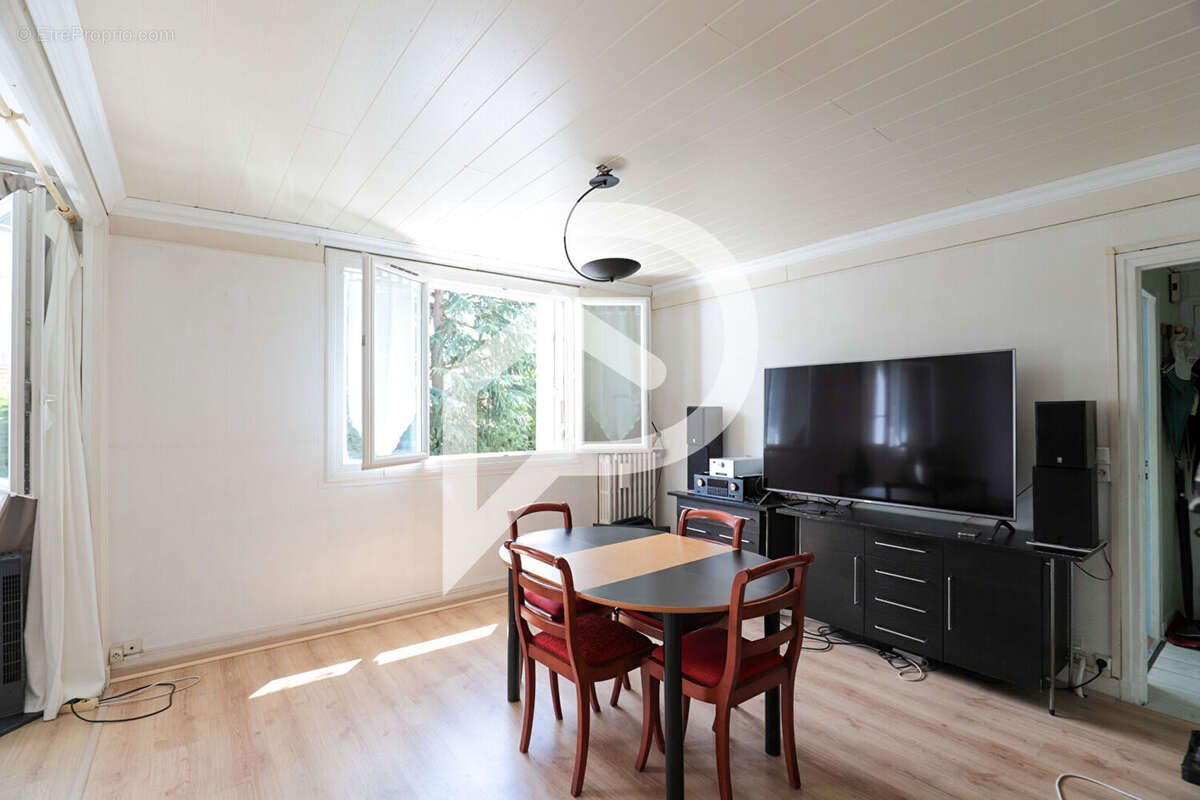 Appartement à vendre, 66m², Clamart
