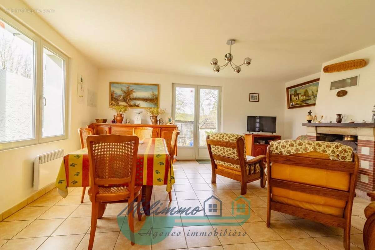 Maison à vendre, 106m², Toucy