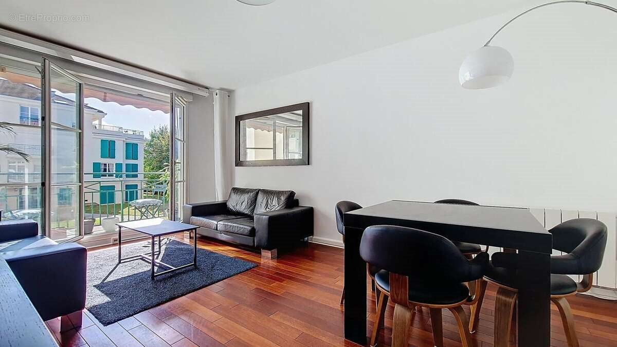Appartement à vendre, 83m², Rueil-Malmaison