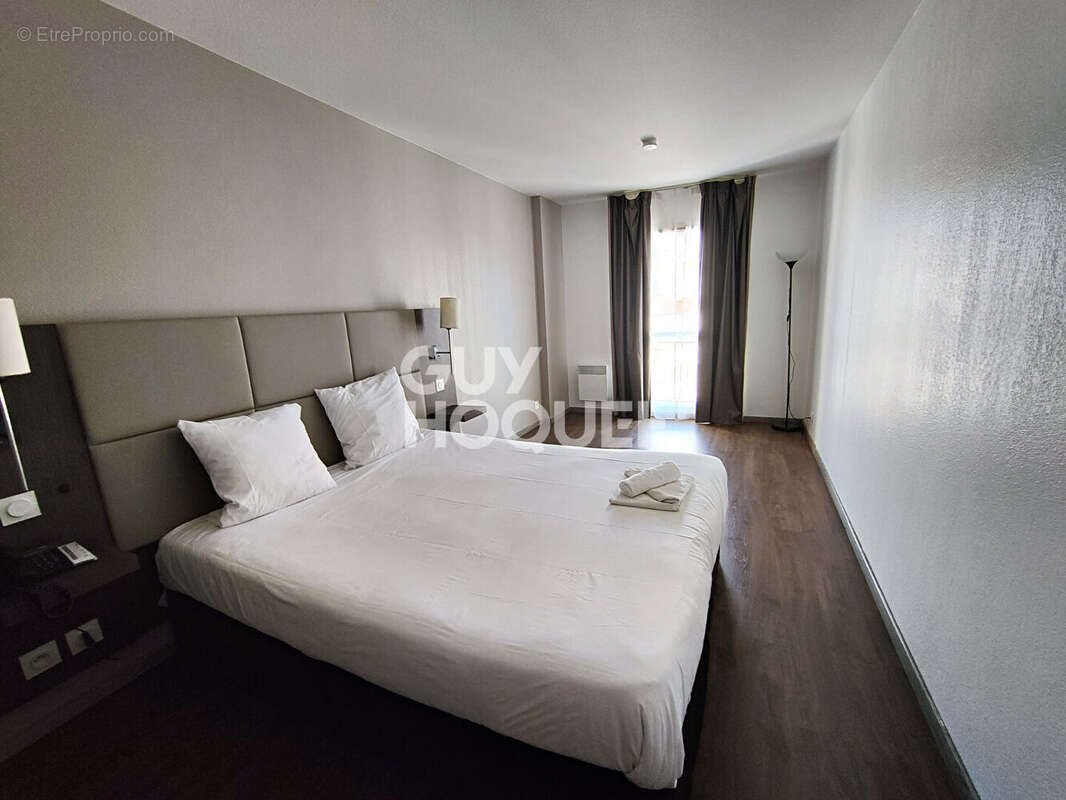 Appartement à vendre, 50m², Courbevoie