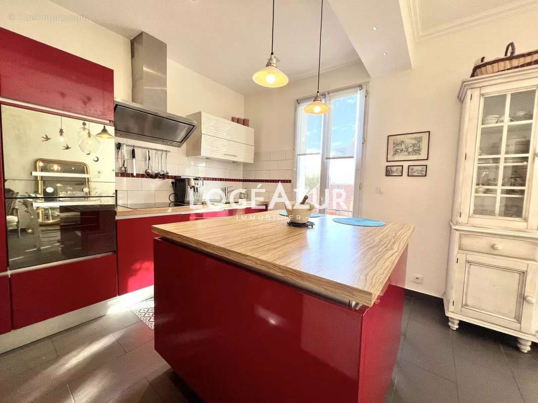Appartement à vendre, 82m², Antibes