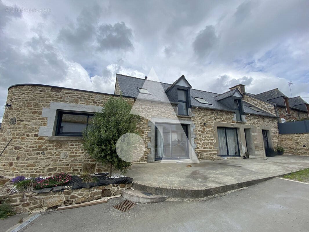 Maison à vendre, 170m², Lamballe