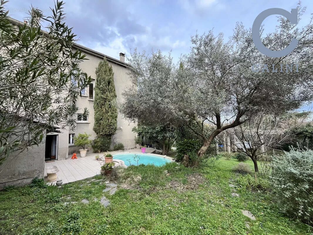 Maison à vendre, 203m², Alès