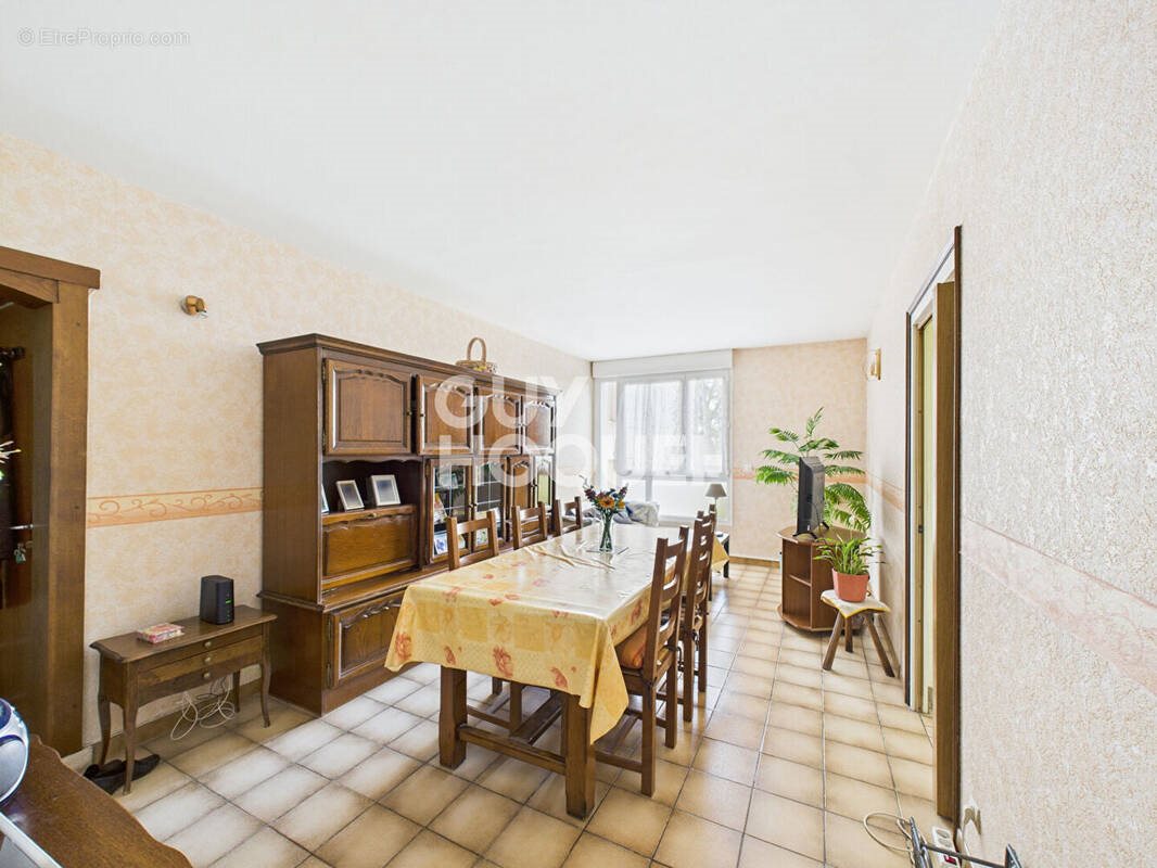 Appartement à vendre, 66m², Saint-Pierre-lès-Elbeuf
