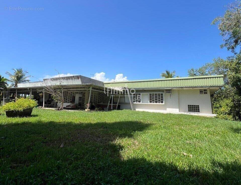 Maison à vendre, 395m², Les Abymes