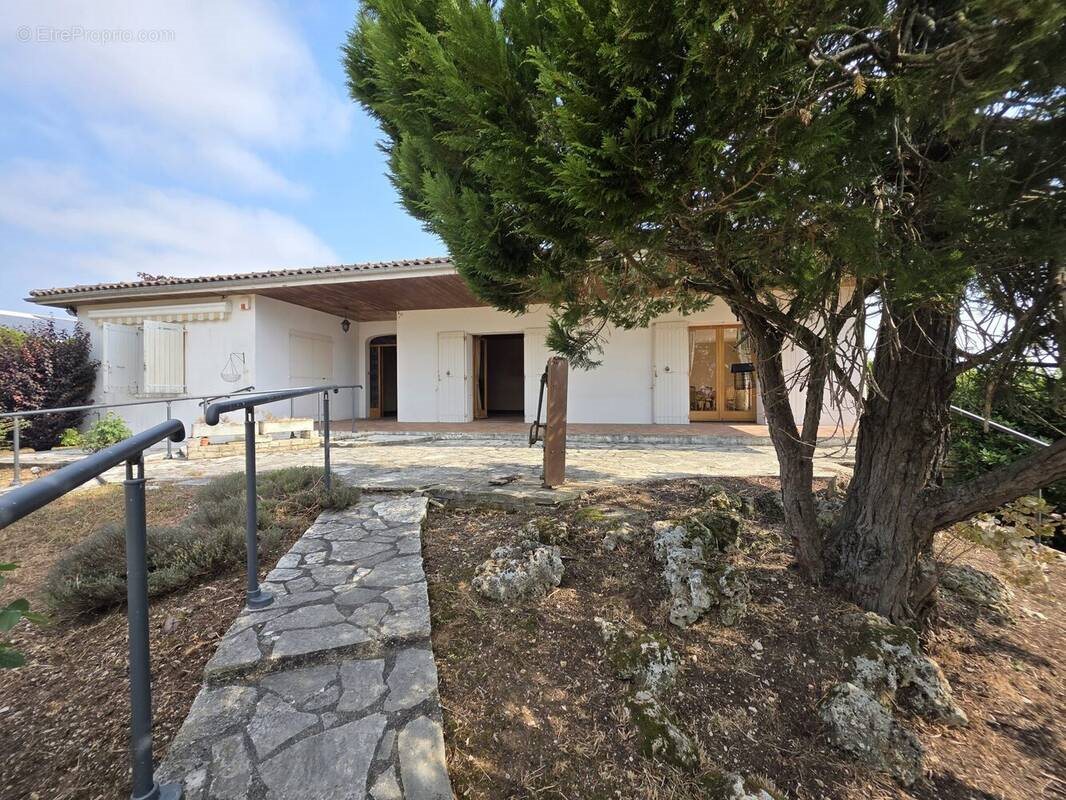 Maison à vendre, 364m², Tonnay-Charente