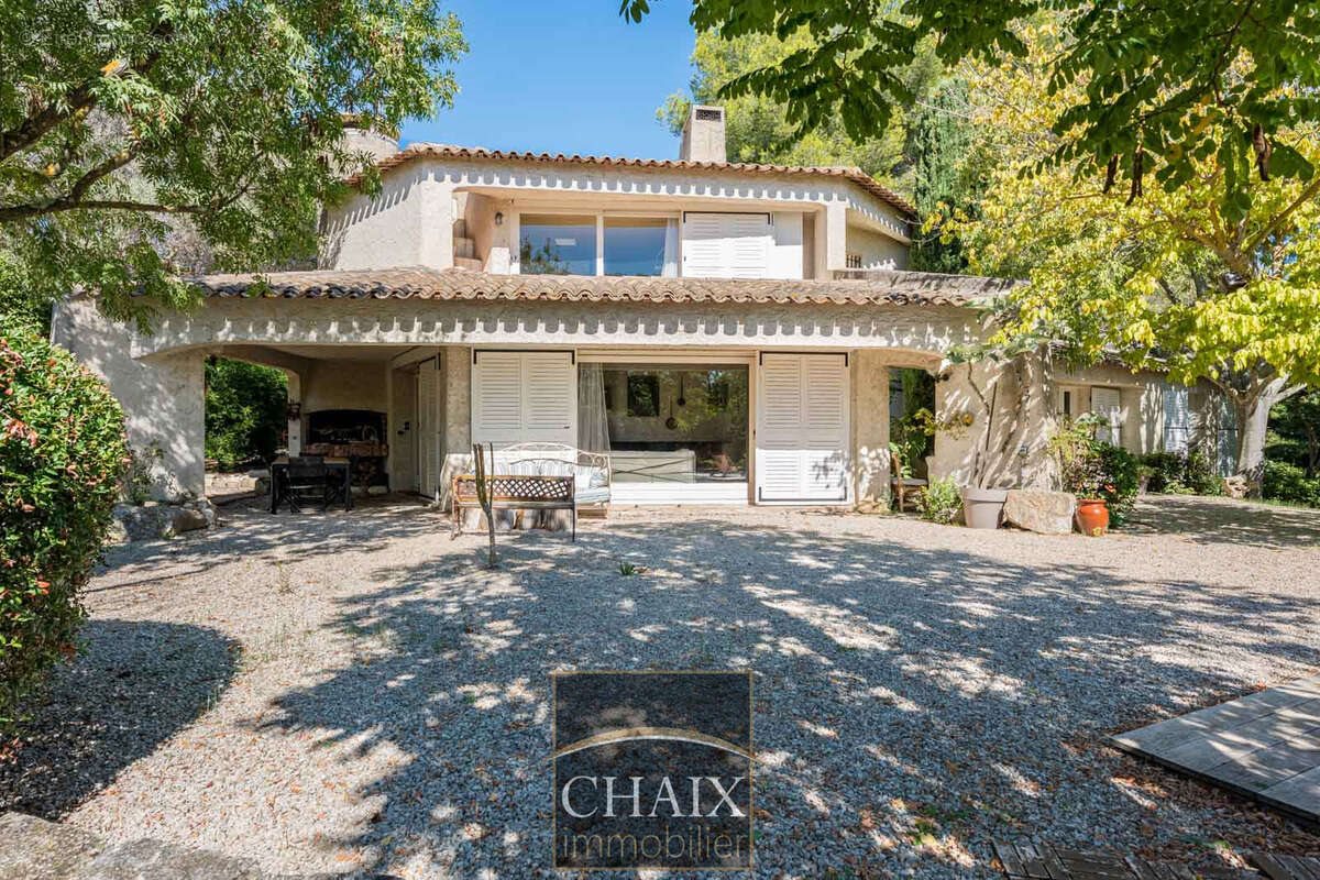 Maison à vendre, 166m², Sanary-sur-Mer