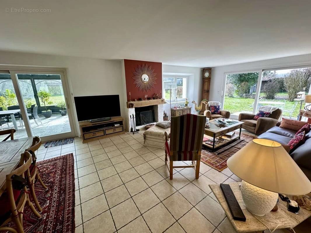 Maison à vendre, 212m², Aix-les-Bains
