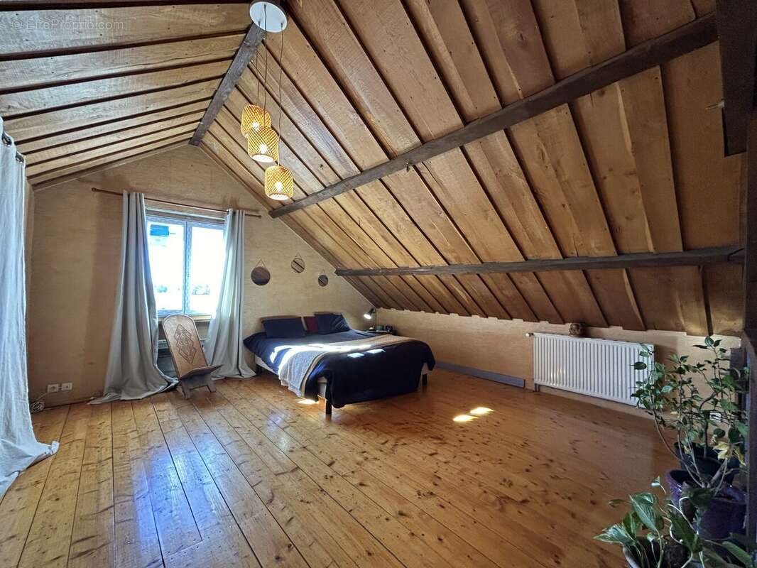 Maison à vendre, 200m², Saint-Vit