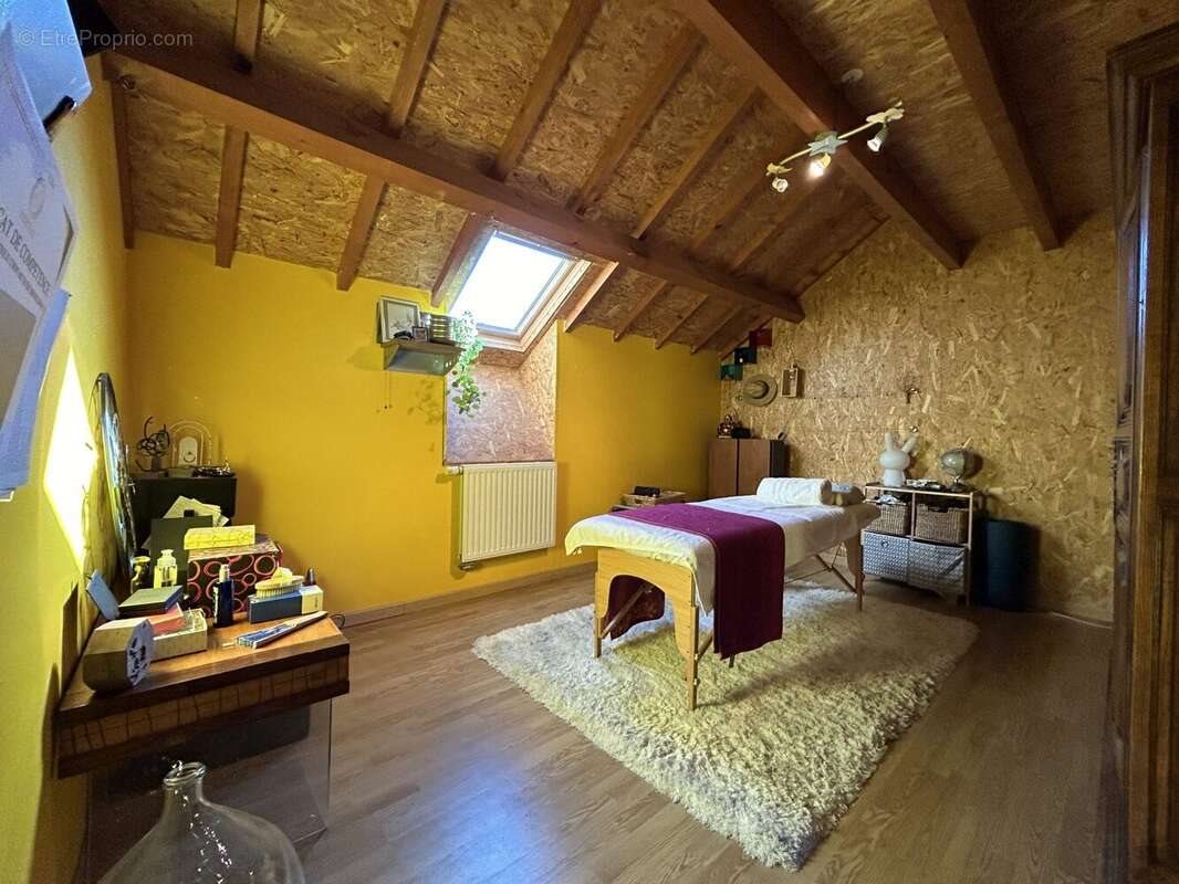 Maison à vendre, 200m², Saint-Vit
