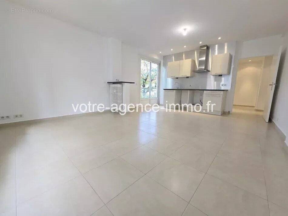 Appartement à vendre, 56m², Nice