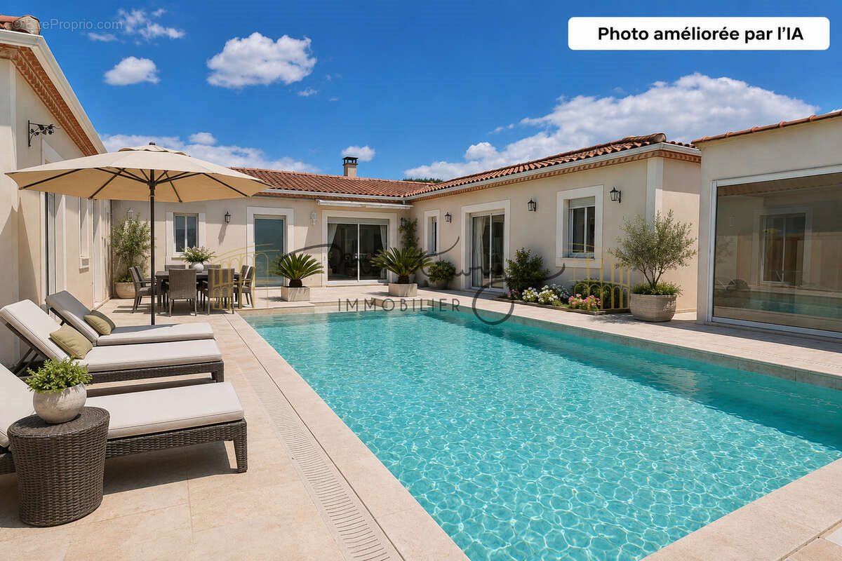 Maison à vendre, 275m², Nîmes