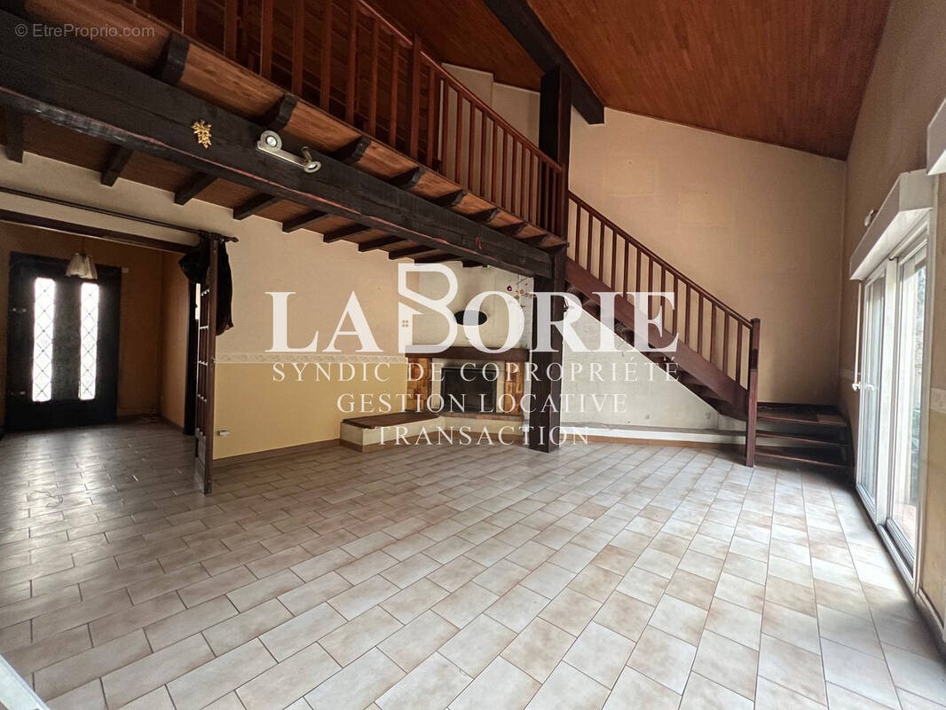 Maison à vendre, 245m², Orange