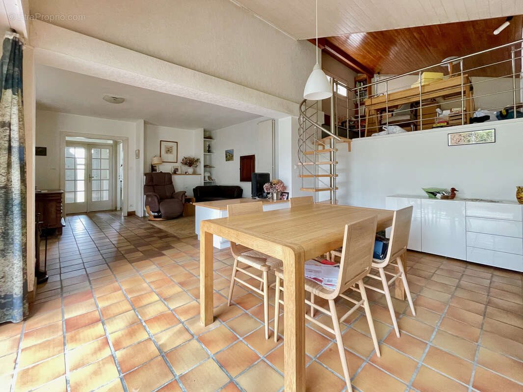 Maison à vendre, 177m², Gradignan