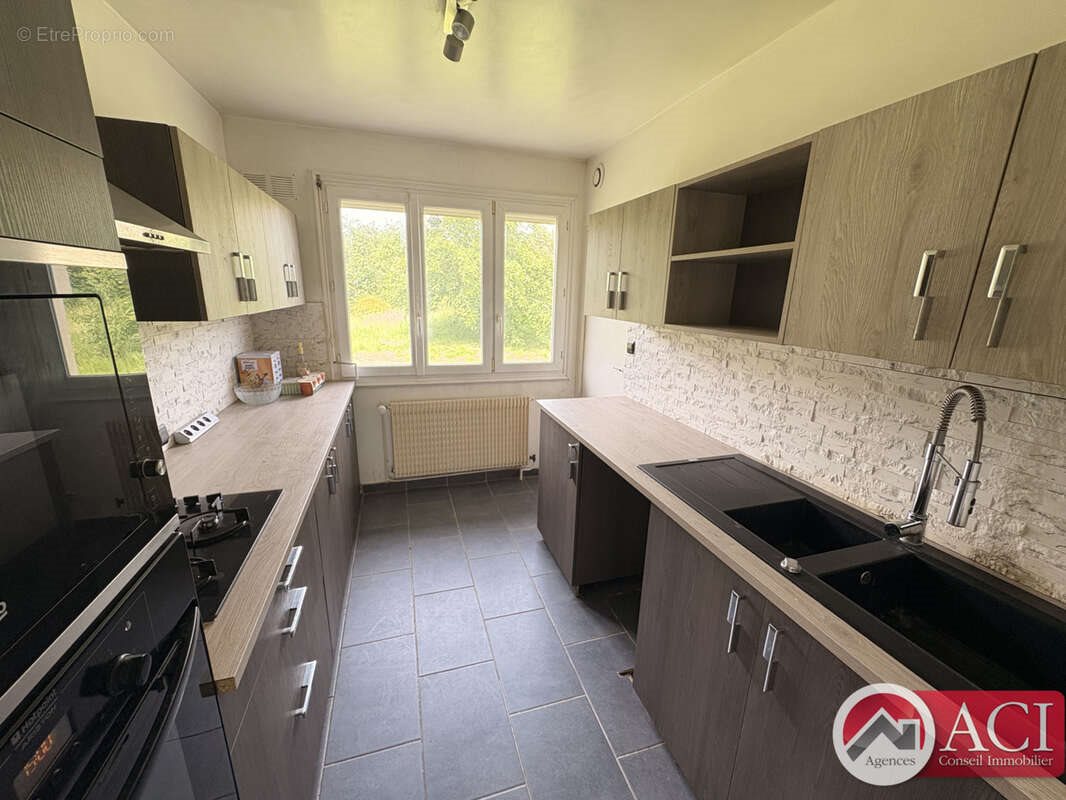 Maison à vendre, 102m², Méru