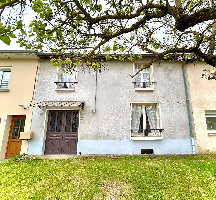 Maison à vendre, 110m², Flavigny-sur-Moselle