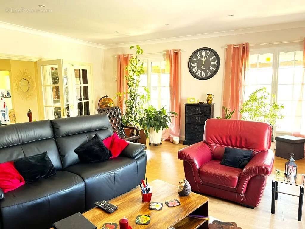 Maison à vendre, 160m², Blars