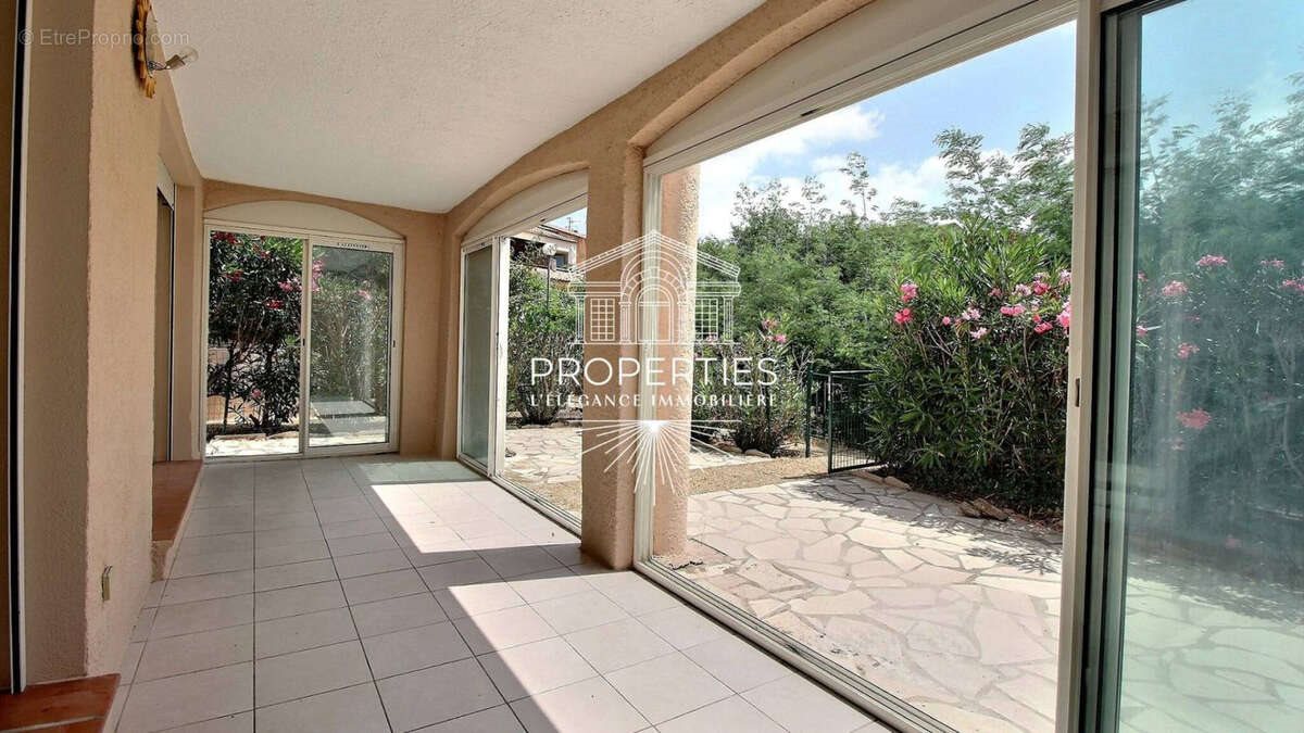 Appartement à vendre, 36m², Bormes-les-Mimosas