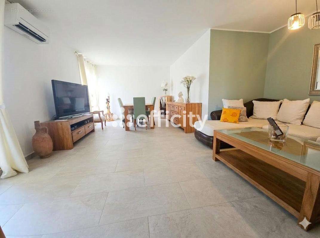 Appartement à vendre, 90m², Gardanne