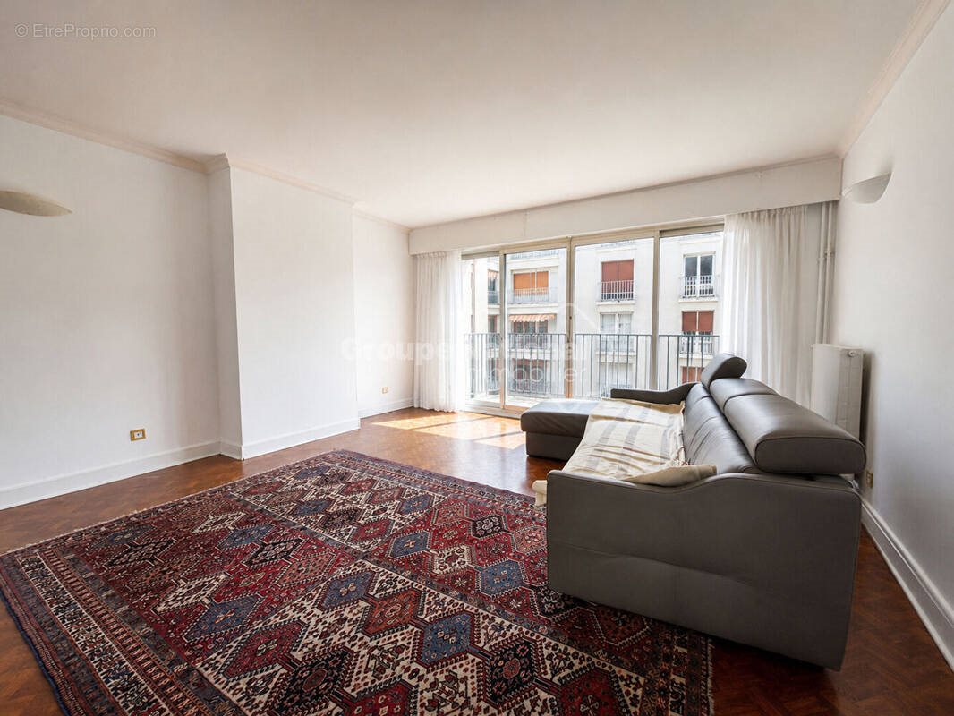 Appartement à vendre, 101m², Versailles