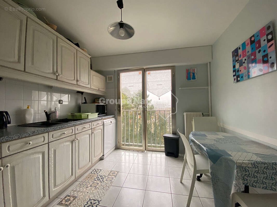 Appartement à vendre, 101m², Versailles