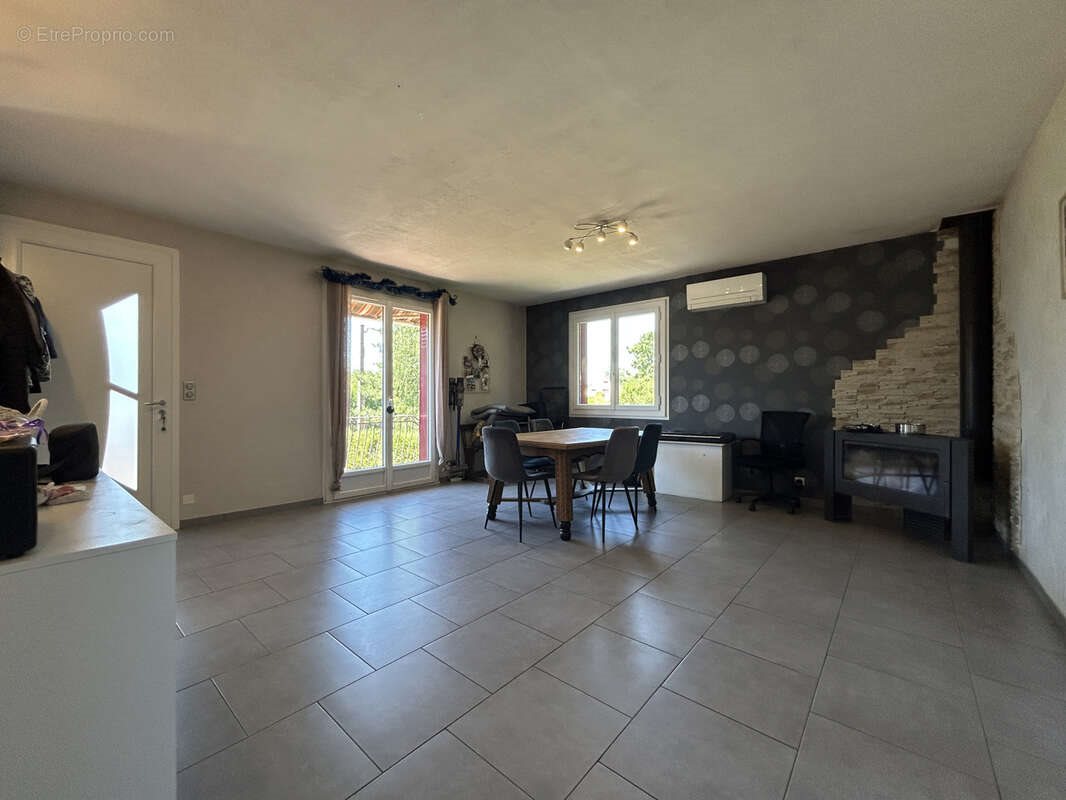 Maison à vendre, 138m², Evaux-les-Bains