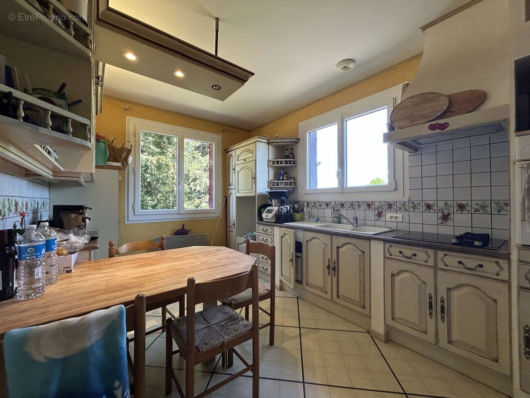 Maison à vendre, 138m², Evaux-les-Bains
