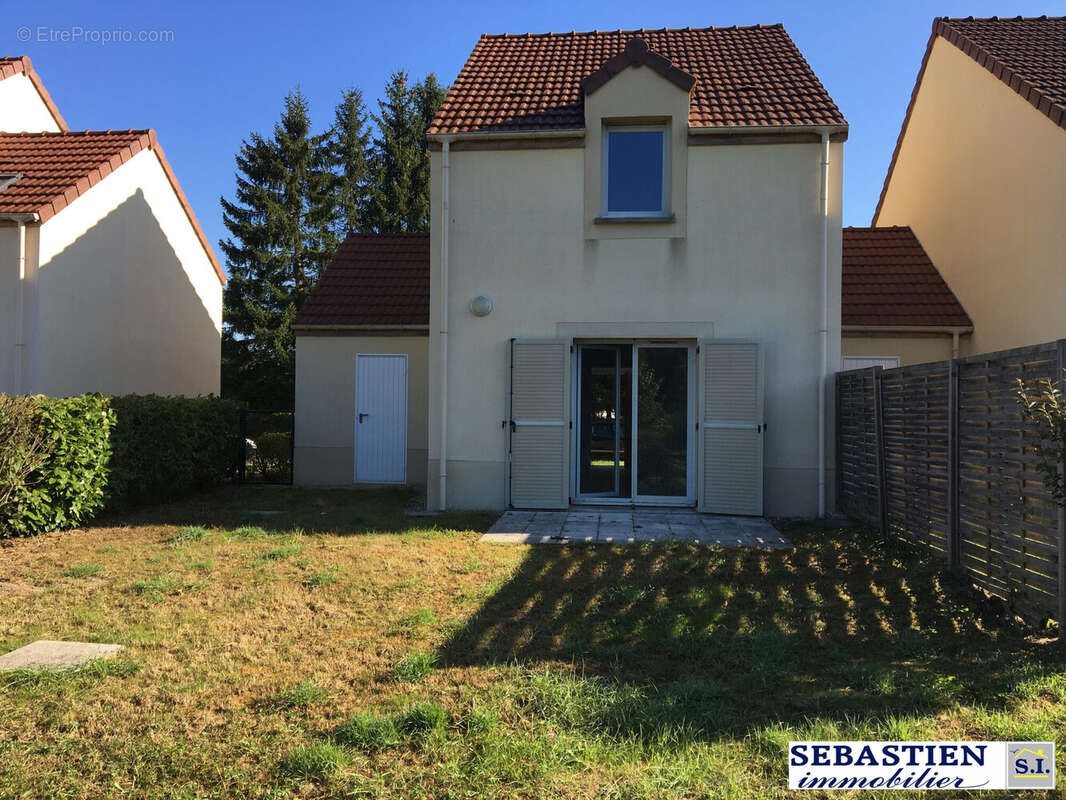 Maison à vendre, 71m², Estissac