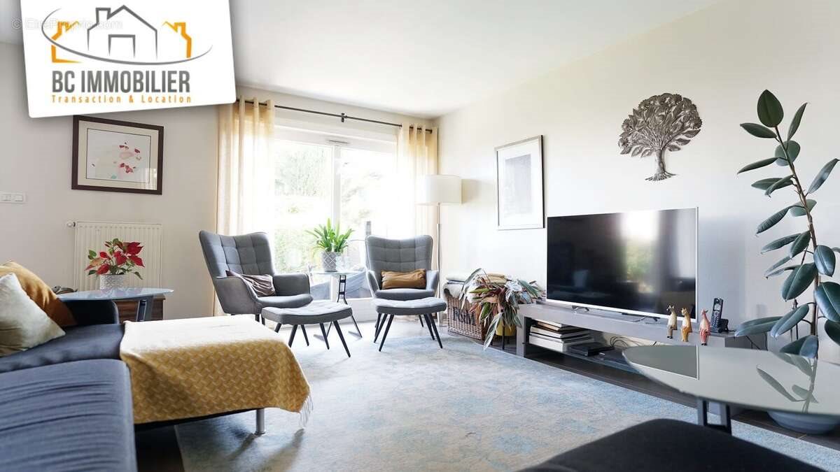 Appartement à vendre, 151m², Prévessin-Moëns