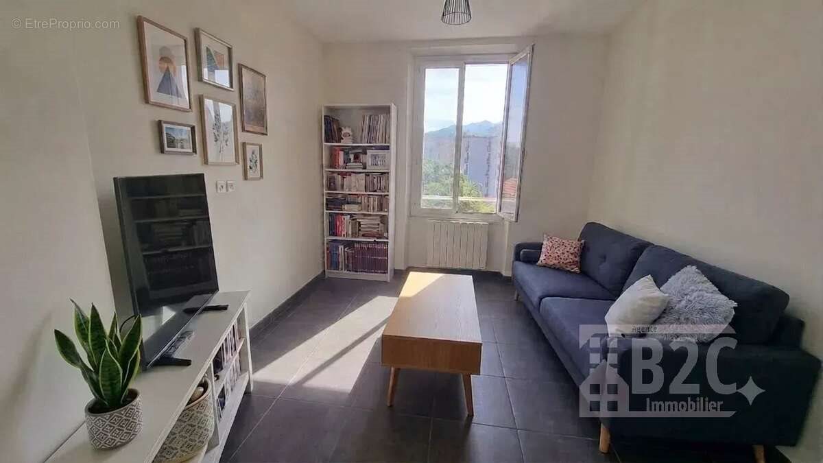 Appartement à vendre, 66m², Saint-Martin-d'Hères