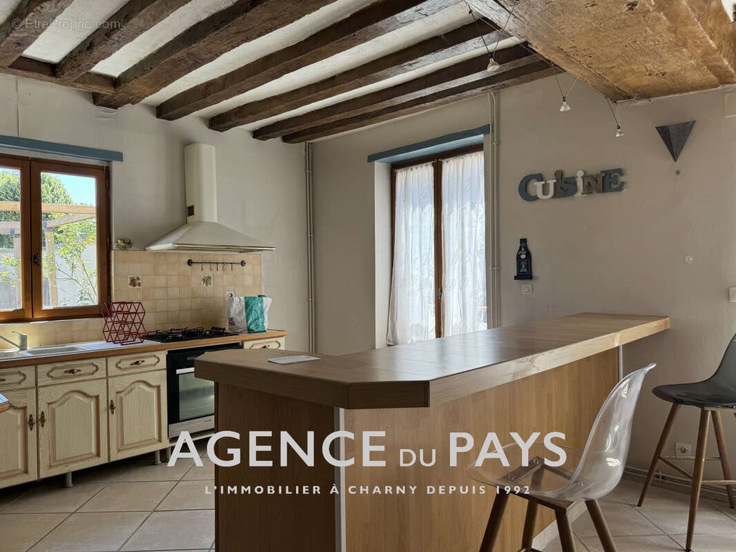 Maison à vendre, 187m², Courtenay